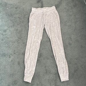 Lulu joggers!